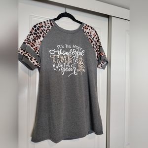 Women's Animal Print Festive Shirt Size XL